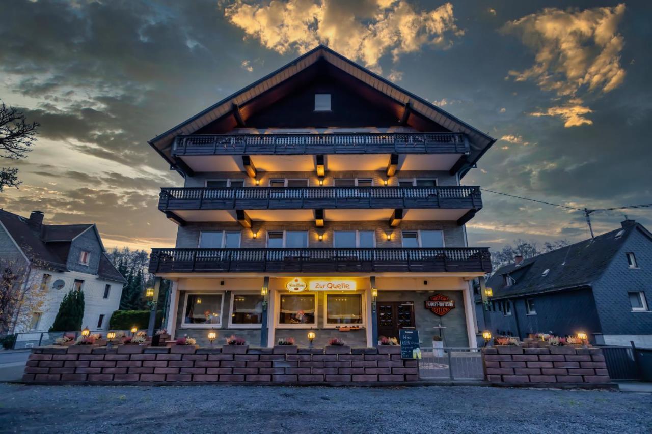 Gasthaus Zur Quelle Bad Marienberg Ngoại thất bức ảnh