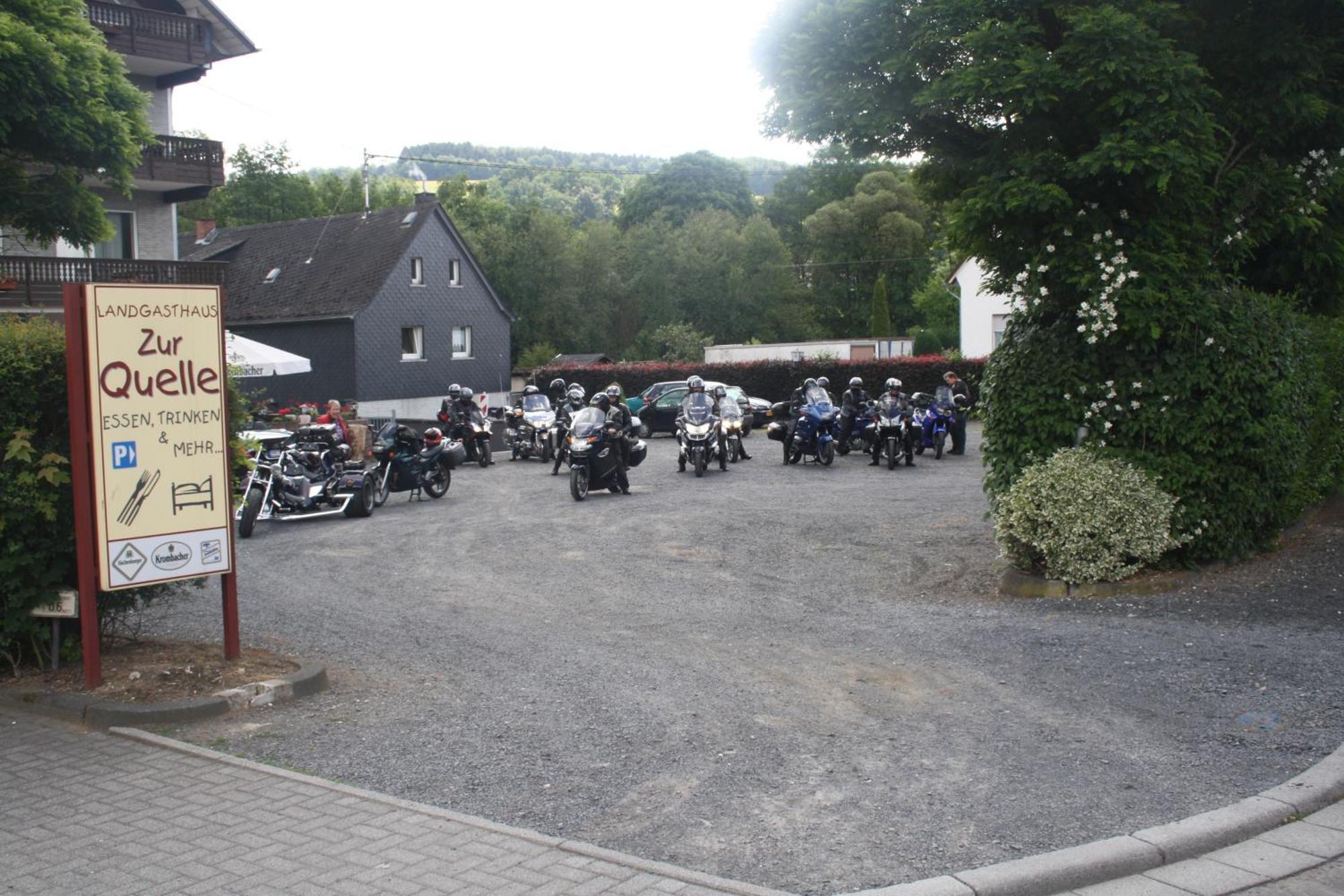 Gasthaus Zur Quelle Bad Marienberg Ngoại thất bức ảnh