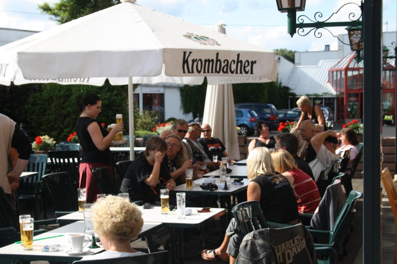 Gasthaus Zur Quelle Bad Marienberg Ngoại thất bức ảnh