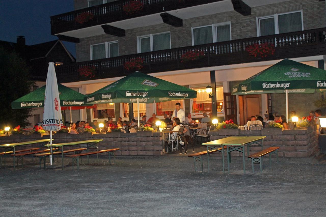 Gasthaus Zur Quelle Bad Marienberg Ngoại thất bức ảnh